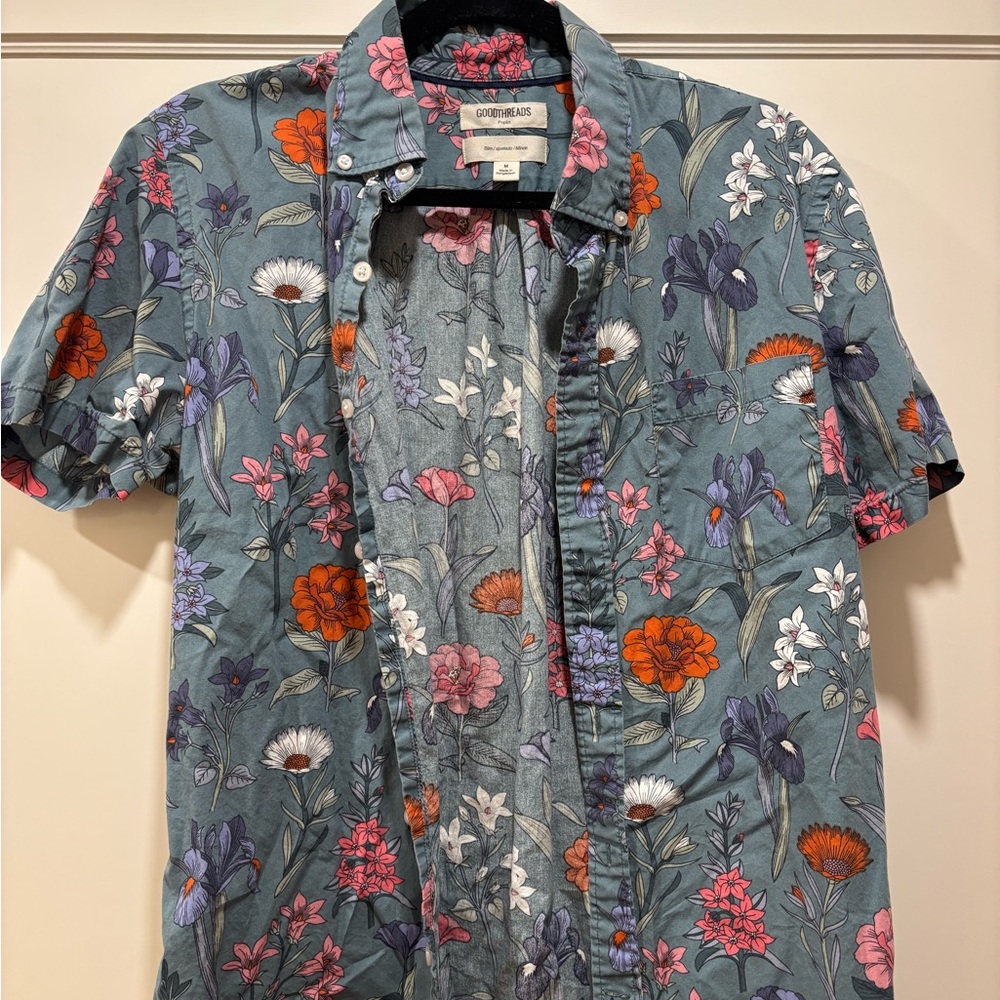 Goodthreads Men's Floral Button Down Shirt - Blue and Multicolor